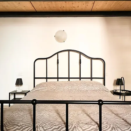 Porta Merlonia House 아파트 포를리