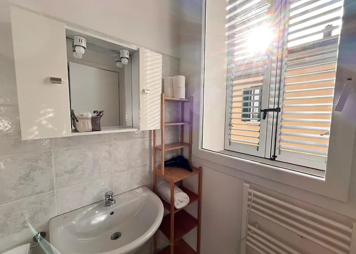 Porta Merlonia House شقة فورلي