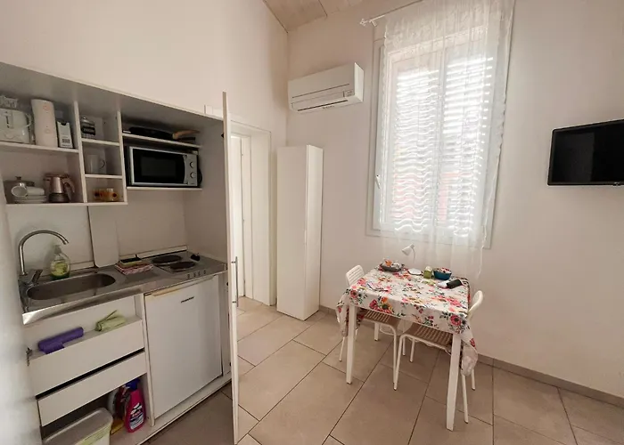 Porta Merlonia House * فورلي